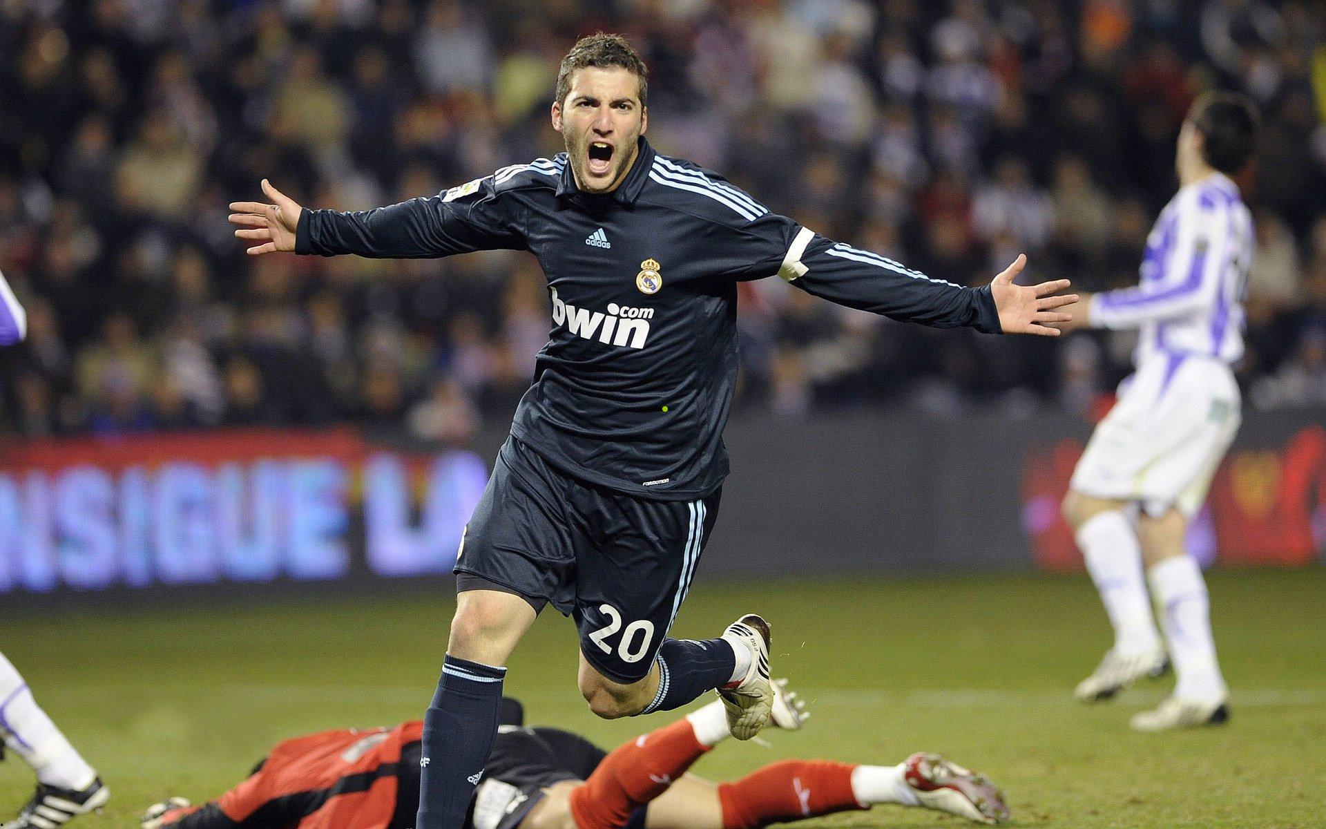 哈兰德欧冠52球追平萨拉赫 历史射手榜前十迎来新王